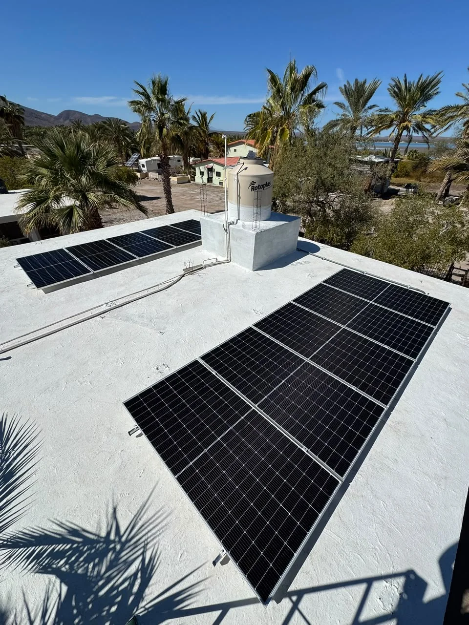 Sistema solar fuera de red en Baja California Sur